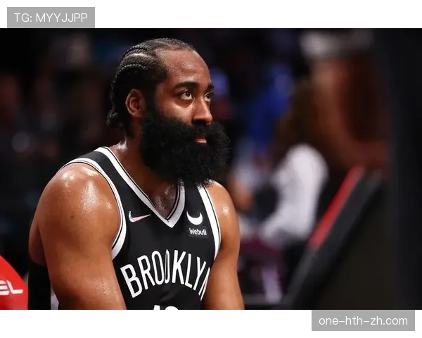 哈登家的酒柜比我的工资条还长