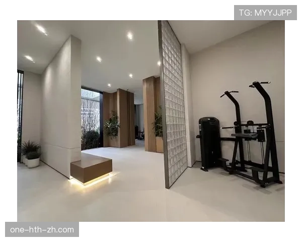 王燊超家里那个健身房，比我们小区会所还贵吧